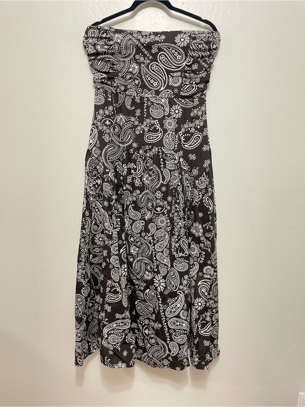 NEW Band of the Free Strapless Smocked Brown Paisley Maxi Boho Style Dress Small